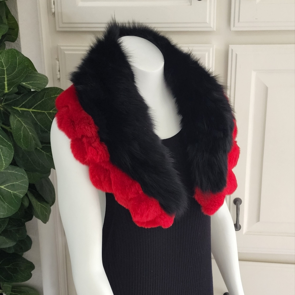 Fox & Rabbit Fur Collar Topper Black And Red View 5